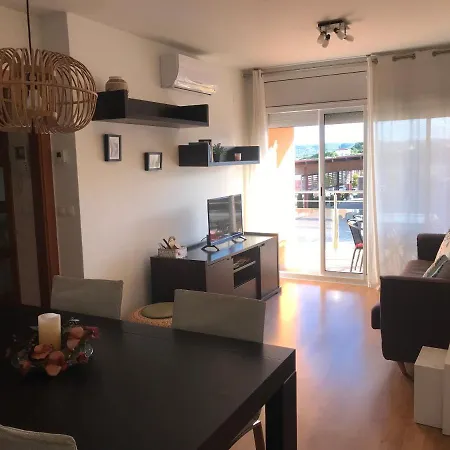 דירה Catalunya, Centrico Y Con Parking L' Escala